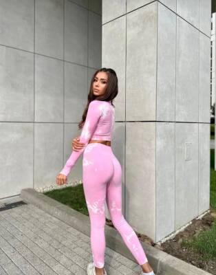 STAR ŞIMART KADIN PEMBE KALÇASI BÜZGÜLÜ FİTNESS SPOR TAKIM - STAR ŞIMART 